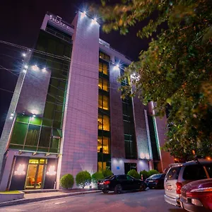 Hotel Capitol By Umbrella, Tbilisi